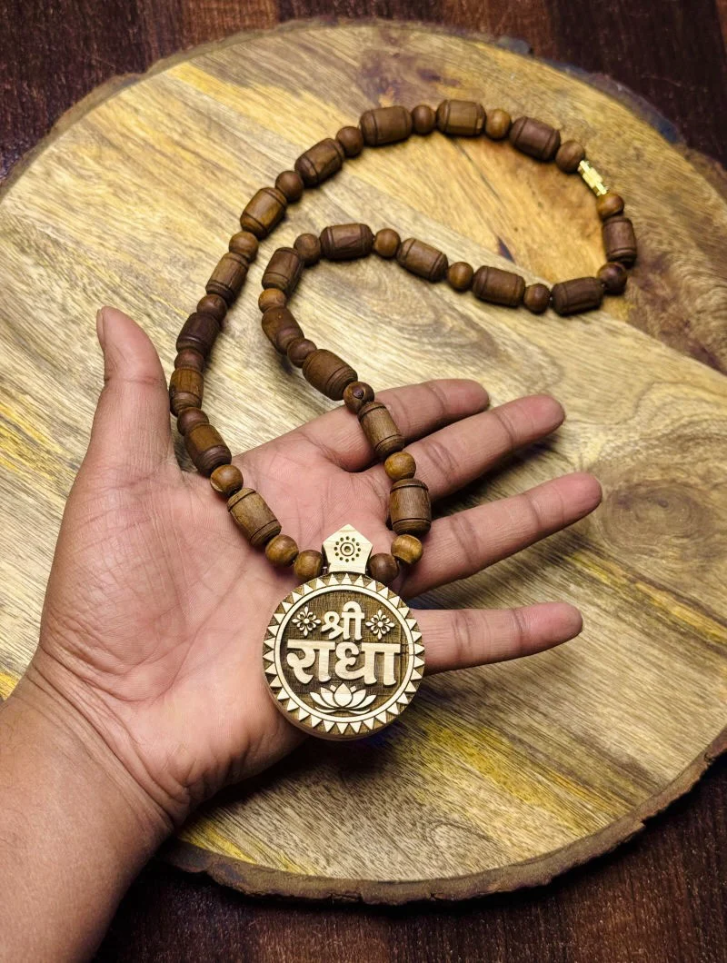 Shri Radha Locket & Brown Original Tulsi Mala - Image 4